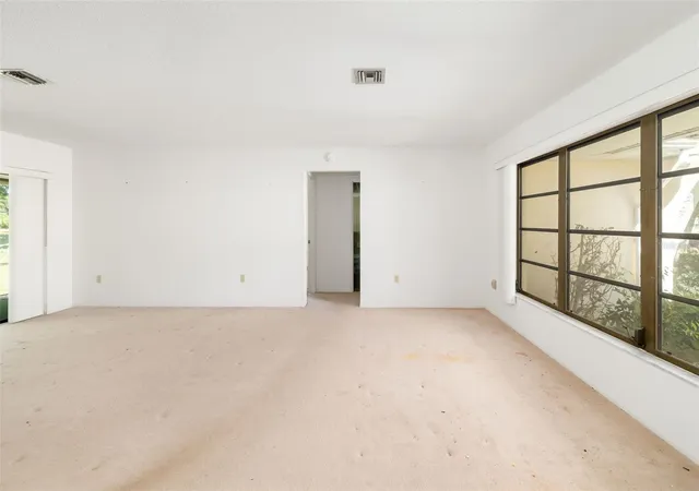 Photo 3 of Single family home for sale at 3065 Ringwood Meadow, Sarasota, FL 34235 | MLS# A4710507 | Listing updated on 2026-10-23