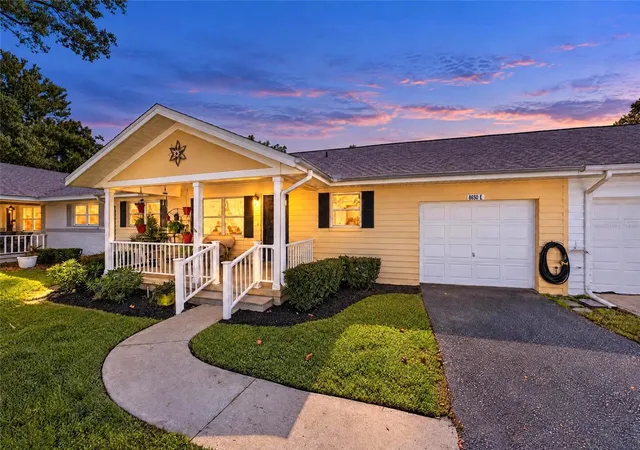 Photo 2 of House for sale at 8650 SW 95th Street, Ocala, FL 34481 | MLS# OM734504 | Listing updated on 2026-10-23