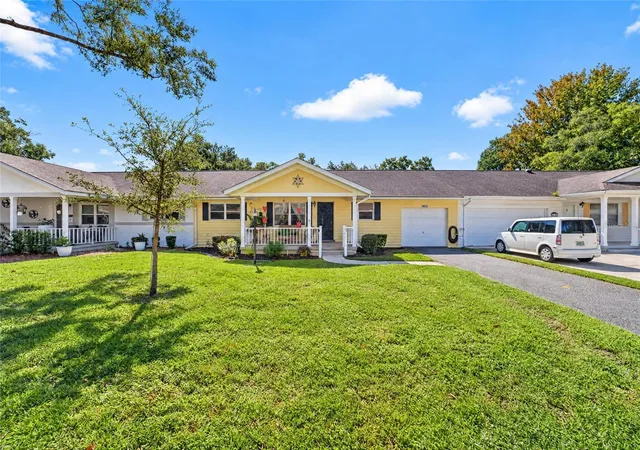 Photo 4 of House for sale at 8650 SW 95th Street, Ocala, FL 34481 | MLS# OM734504 | Listing updated on 2026-10-23
