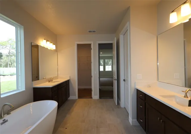 Photo 4 of Single family home for sale at 3328 Forest Packs Loop, Apopka, FL 32712 | MLS# O6451953 | Listing updated on 2026-10-28