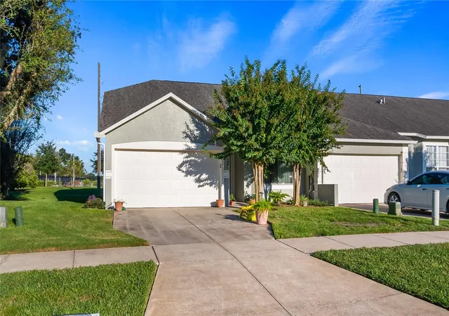 Photo 2 of Single family home for sale at 656 Harbor Villa Ct, Clermont, FL 34711 | MLS# G5119380 | Listing updated on 2026-10-23