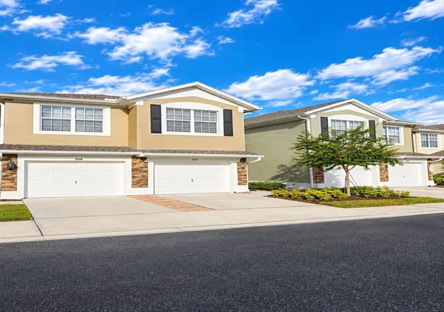 Photo 2 of Condo for sale at 512 Hockendale Cvs #1, Sanford, FL 32771 | MLS# O6451975 | Listing updated on 2026-10-23