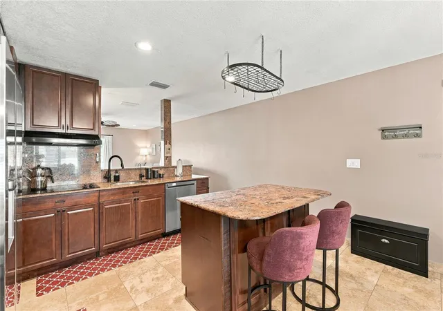 Photo 3 of Condo for sale at 690 99th Avenue N #201, Saint Petersburg, FL 33702 | MLS# A4710517 | Listing updated on 2026-10-23
