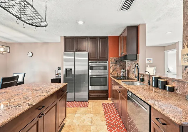 Listing Photo 5 - Condo for sale in building located at 690 99Th Ave N, ST PETERSBURG, FL 33702 - Unit #201