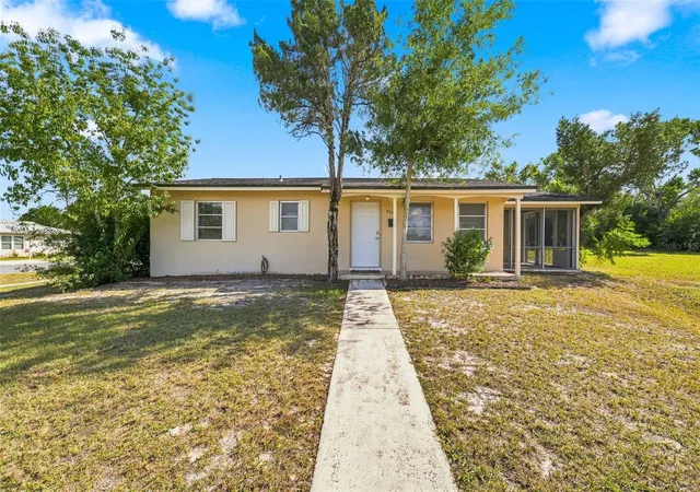 Photo 1 of Single family home for sale at 520 Copperfield Rd, Spring Hill, FL 34606 | MLS# TB8560649 | Listing updated on 2026-10-29