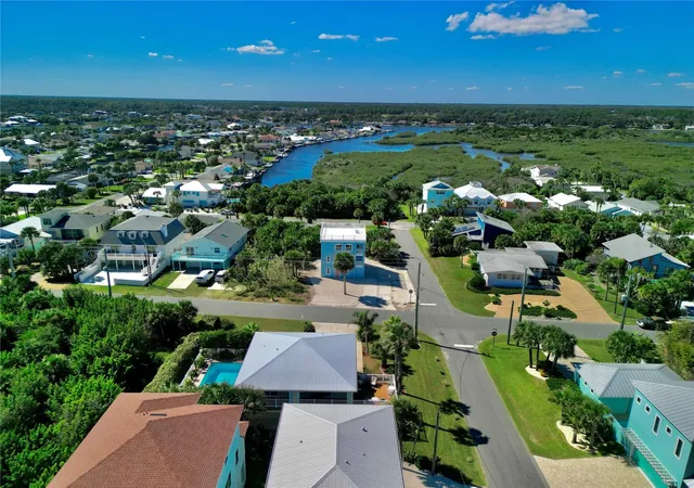 Photo 4 of Single family home for sale at 1221 N Central Ave, Flagler Beach, FL 32136 | MLS# FC322301 | Listing updated on 2026-10-26