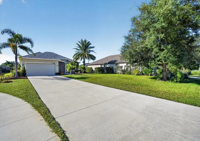 Photo 4 of Single family home for sale at 12921 24th Court E, Parrish, FL 34219 | MLS# A4710518 | Listing updated on 2026-10-23