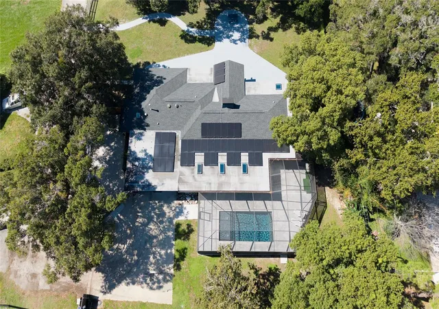 Photo 2 of Single family home for sale at 1817 N Keene Rd, Clearwater, FL 33755 | MLS# TB8560665 | Listing updated on 2026-10-23