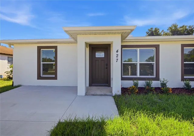 Photo 3 of House for sale at 425 Pearl St, Haines City, FL 33844 | MLS# O6451995 | Listing updated on 2026-10-27