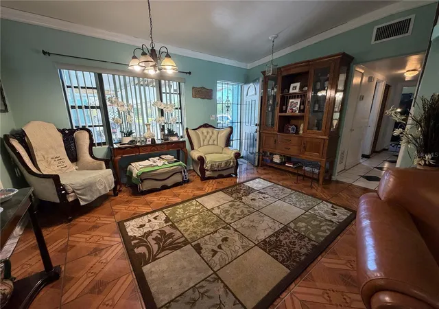 Photo 2 of Single family home for sale at 5117 W Washington St, Orlando, FL 32811 | MLS# O6451999 | Listing updated on 2026-10-24