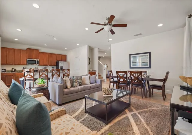 Photo 4 of Single family home for sale at 231 Minton Loop, Kissimmee, FL 34747 | MLS# O6452003 | Listing updated on 2026-10-30