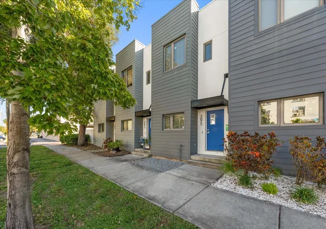 Photo 1 of Townhouse for sale at 295 7th Street S, Saint Petersburg, FL 33701 | MLS# TB8560677 | Listing updated on 2026-10-24