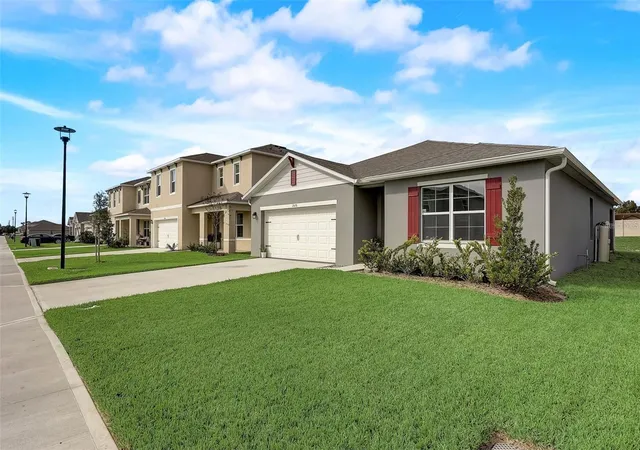 Photo 2 of Single family home for sale at 2076 Tay Wes Dr, Saint Cloud, FL 34771 | MLS# S5160030 | Listing updated on 2026-10-23