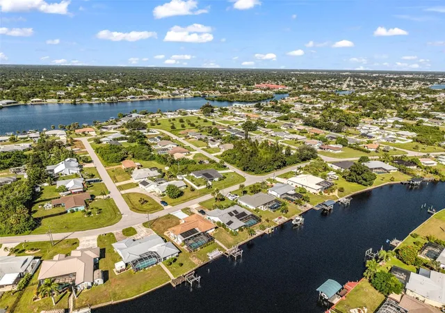 Photo 3 of Single family home for sale at 311 W Tarpon Blvd NW, Port Charlotte, FL 33952 | MLS# C7532363 | Listing updated on 2026-10-23