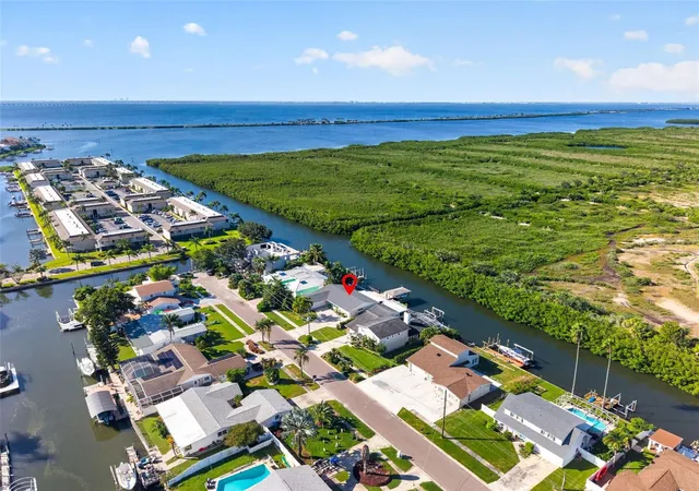 Photo 1 of Sale Pending at 4606 Bay Crst Dr, Tampa, FL 33615 | MLS# TB8560679 | Listing updated on 2026-10-25