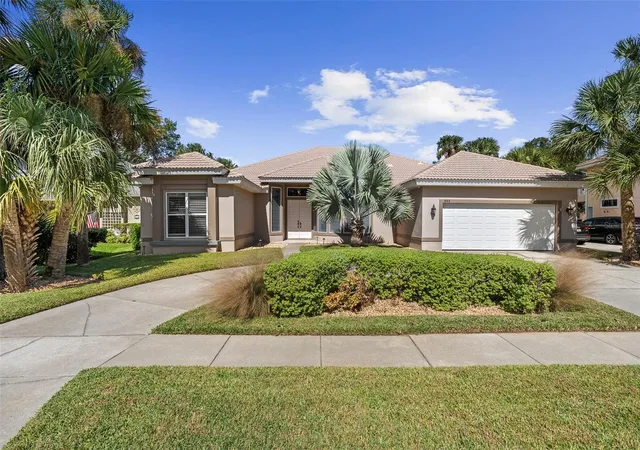 Photo 3 of Single family home for sale at 993 Mori Ct, Port Orange, FL 32127 | MLS# FC322308 | Listing updated on 2026-10-23