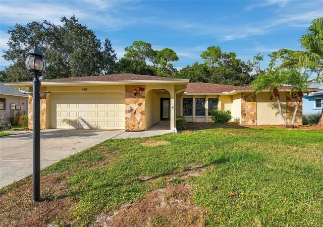 Photo 1 of Single family home for sale at 5561 Briar Crk Way, Sarasota, FL 34235 | MLS# A4710525 | Listing updated on 2026-10-29