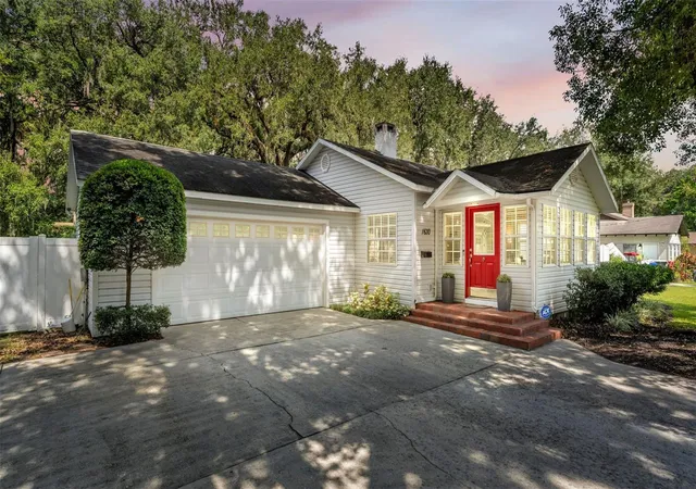 Single family home for sale at 1630 Athens St, LAKELAND, FL 33803 | MLS# L4965983