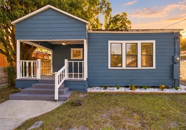 Photo 1 of Single family home for sale at 805 E Osborne Ave, Tampa, FL 33603 | MLS# TB8560691 | Listing updated on 2026-10-23
