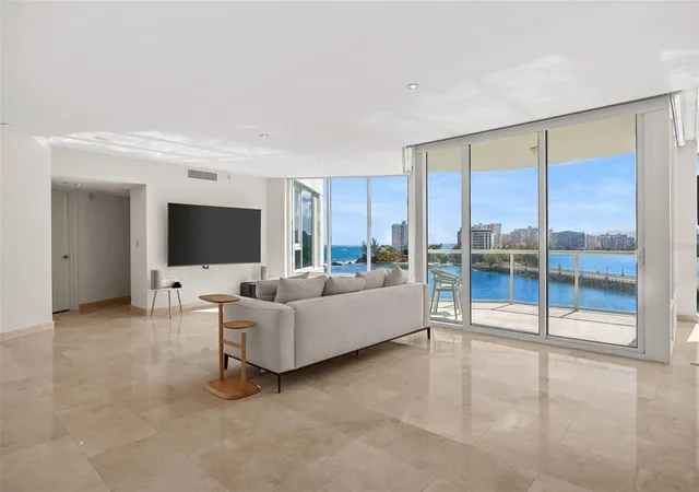 Photo 4 of Condo for sale at 602 Cond Laguna Plz #602, San Juan, PR 00901 | MLS# PR9125189 | Listing updated on 2026-10-27