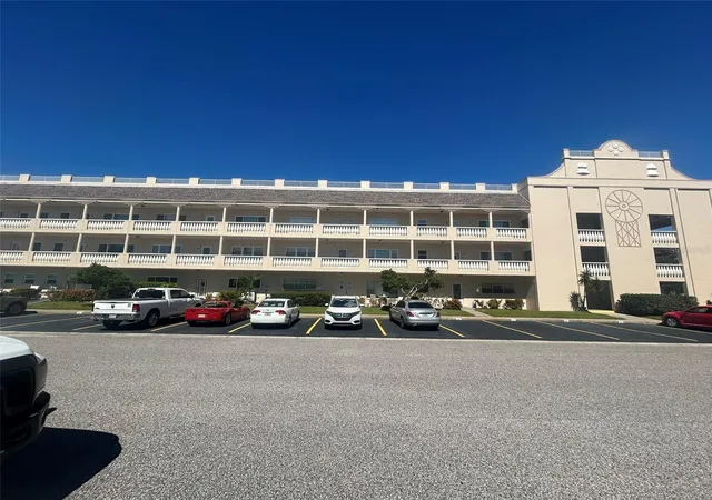 Condo for sale at 2170 Americus Blvd S #51, CLEARWATER, FL 33763 | MLS# TB8560703