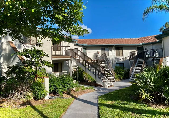 Photo 3 of Condo for sale at 4437 46th Avenue W #4437, Bradenton, FL 34210 | MLS# A4710539 | Listing updated on 2026-10-23
