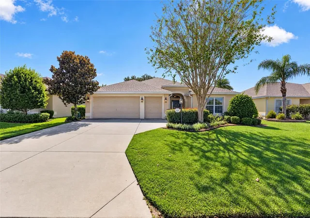 Photo 3 of Single family home for sale at 588 Bradford Loop, The Villages, FL 32163 | MLS# G5119390 | Listing updated on 2026-10-23