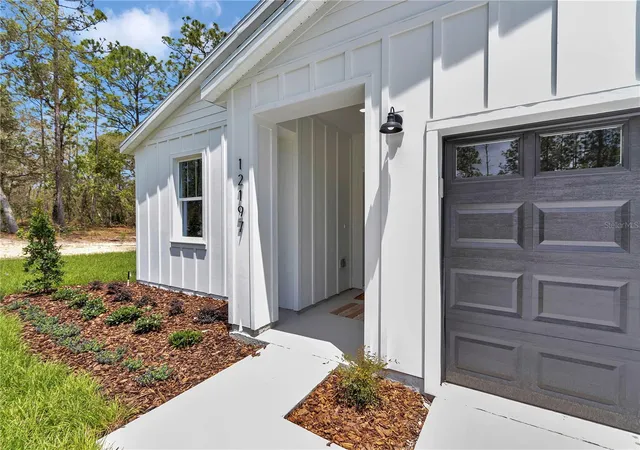 Photo 2 of Single family home for sale at 12197 SW 76 Lane, Dunnellon, FL 34432 | MLS# O6452039 | Listing updated on 2026-10-29