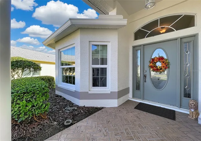 Photo 4 of Single family home for sale at 12116 Broadgreen Pl, Trinity, FL 34655 | MLS# W7890560 | Listing updated on 2026-10-29