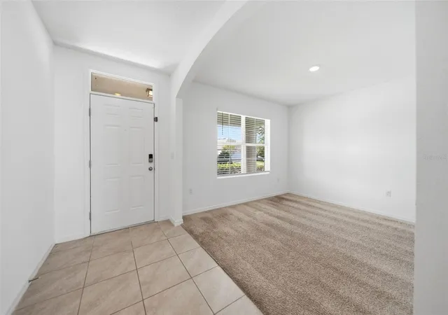 Photo 2 of Single family home for sale at 3313 Wolf Run Rd, Mount Dora, FL 32757 | MLS# O6452040 | Listing updated on 2026-10-23