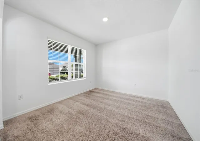 Photo 3 of Single family home for sale at 3313 Wolf Run Rd, Mount Dora, FL 32757 | MLS# O6452040 | Listing updated on 2026-10-23