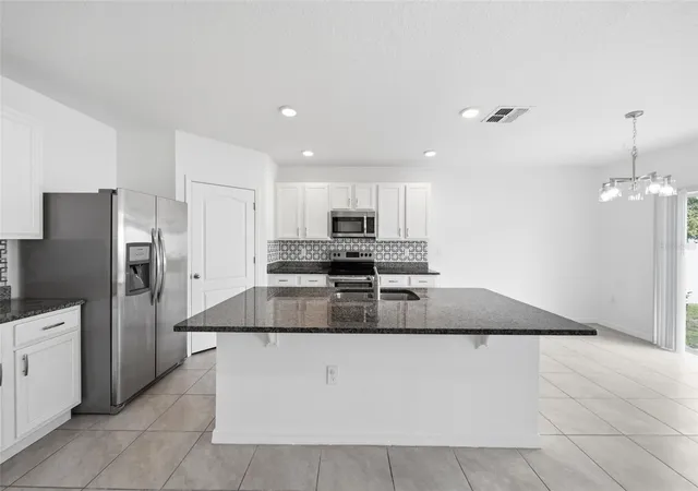 Photo 3 of Single family home for sale at 3313 Wolf Run Rd, Mount Dora, FL 32757 | MLS# O6452040 | Listing updated on 2026-10-23