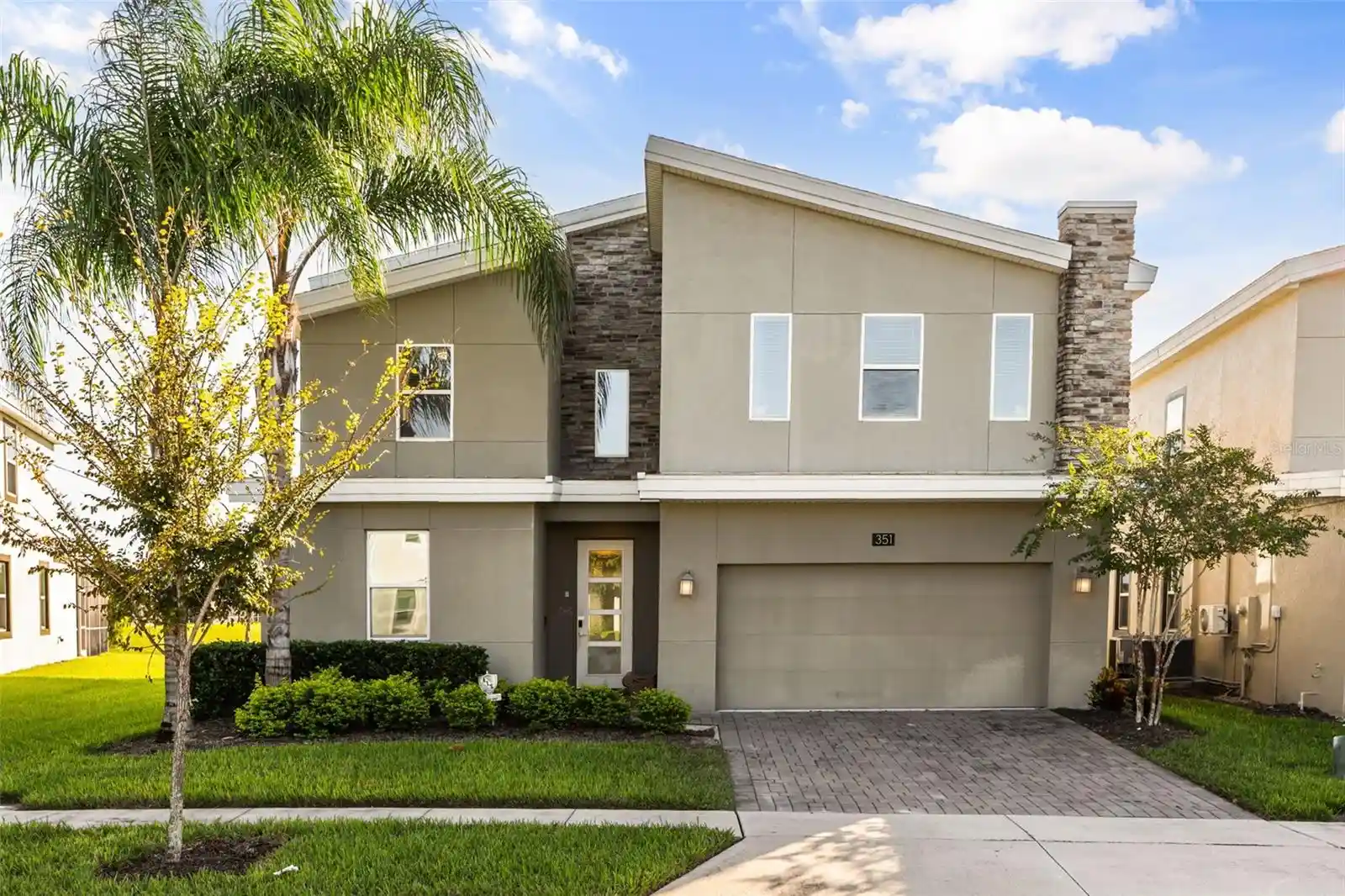 Photo 1 of Single family home for sale at 351 Ocean Crse Ave, Davenport, FL 33896 | MLS# S5160041 | Listing updated on 2026-10-24