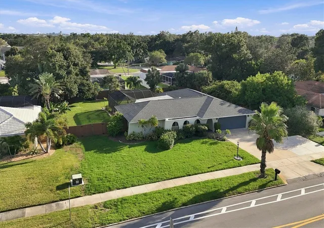 Photo 1 of Single family home for sale at 438 Whitfield Ave, Sarasota, FL 34243 | MLS# TB8560714 | Listing updated on 2026-10-31