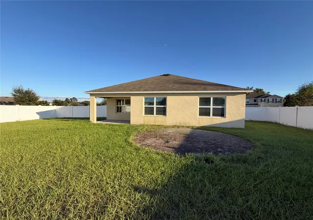 Photo 4 of Single family home for sale at 4273 NE 29th Place, Ocala, FL 34470 | MLS# O6452049 | Listing updated on 2026-10-23