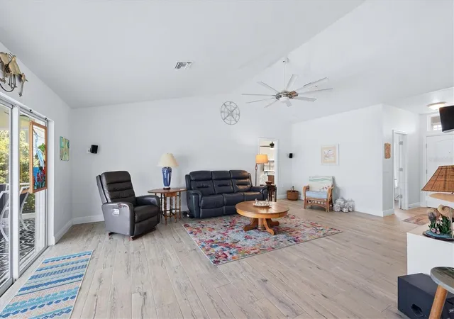 Photo 4 of Single family home for sale at 72 Mark Twain Ln, Rotonda West, FL 33947 | MLS# D6149317 | Listing updated on 2026-10-27