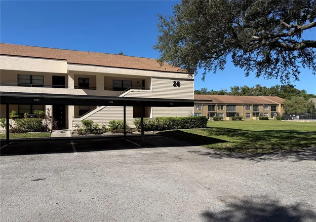 Condo for sale at 7840 Niagara Ave #325, TAMPA, FL 33617 | MLS# TB8560716