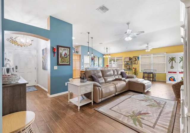 Photo 4 of House for sale at 2398 Flatwood St, The Villages, FL 32162 | MLS# G5119393 | Listing updated on 2026-10-30