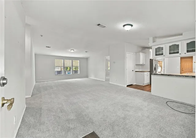 Photo 3 of Manufactured home for sale at 1350 Nw 114th Court, Ocala, FL 34482 | MLS# S5160043 | Listing updated on 2026-10-25
