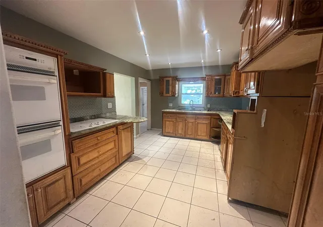 Photo 2 of Single family home for sale at 4133 Narvarez Way S, Saint Petersburg, FL 33712 | MLS# TB8560728 | Listing updated on 2026-10-22
