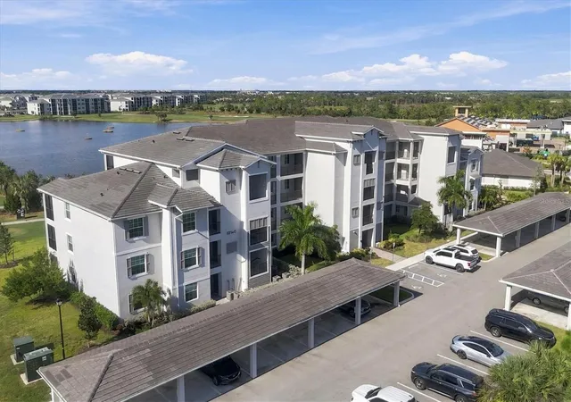 Photo 2 of Condo for sale at 12140 Wellen Golf St #102, Venice, FL 34293 | MLS# N6146313 | Listing updated on 2026-10-29