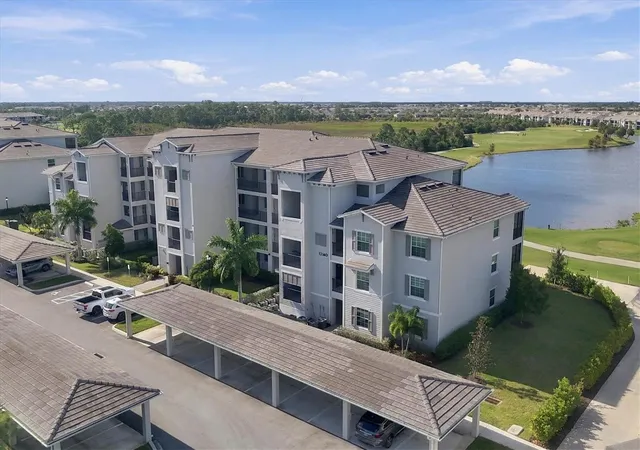 Photo 3 of Condo for sale at 12140 Wellen Golf St #102, Venice, FL 34293 | MLS# N6146313 | Listing updated on 2026-10-29