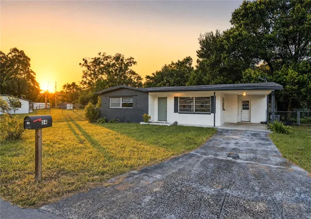 Single family home for sale at 14 S Lee St, BEVERLY HILLS, FL 34465 | MLS# TB8560729