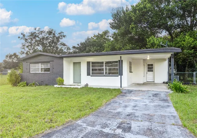 Photo 1 of Single family home for sale at 14 S Lee St, Beverly Hills, FL 34465 | MLS# TB8560729 | Listing updated on 2026-10-23
