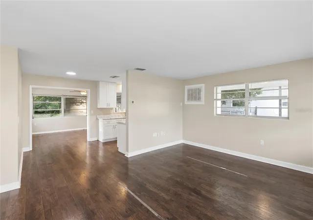 Photo 3 of Single family home for sale at 14 S Lee St, Beverly Hills, FL 34465 | MLS# TB8560729 | Listing updated on 2026-10-23