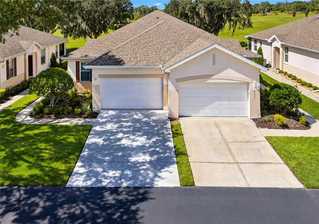 Photo 1 of Condo for sale at 2623 Eagle Greens Dr, Plant City, FL 33566 | MLS# TB8560738 | Listing updated on 2026-10-27