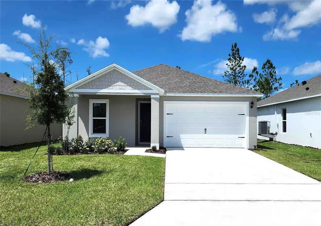 Photo 1 of Single family home for sale at 20 Amberwood Ln, Ormond Beach, FL 32174 | MLS# O6452071 | Listing updated on 2026-10-23