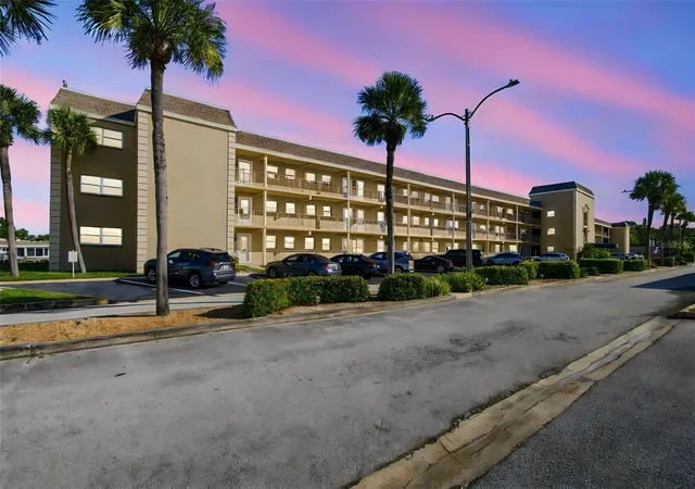 Condo for sale at 1 Boca Ciega Point Blvd #206, Saint Petersburg, FL 33708 | MLS# TB8560740