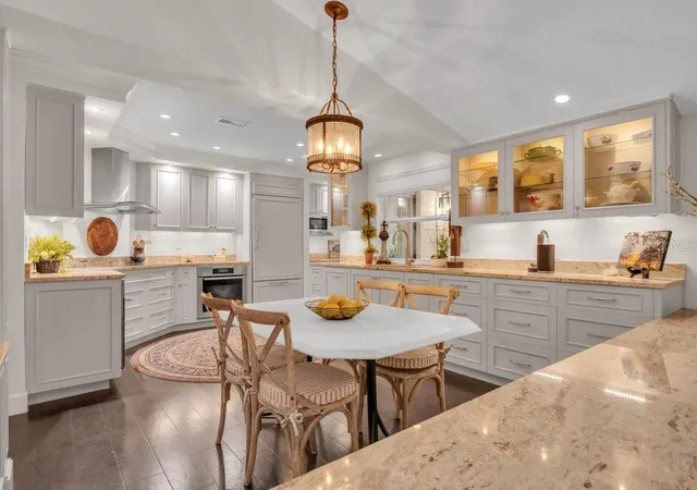 Photo 4 of Single family home for sale at 1184 Weybridge Ln, Dunedin, FL 34698 | MLS# TB8560742 | Listing updated on 2026-10-25
