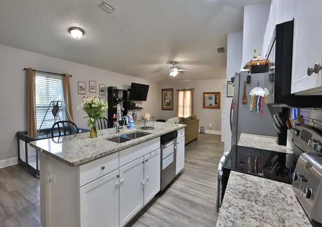 Photo 1 of Single family home for sale at 1565 Schaub Ave, Orange City, FL 32763 | MLS# O6452073 | Listing updated on 2026-10-24